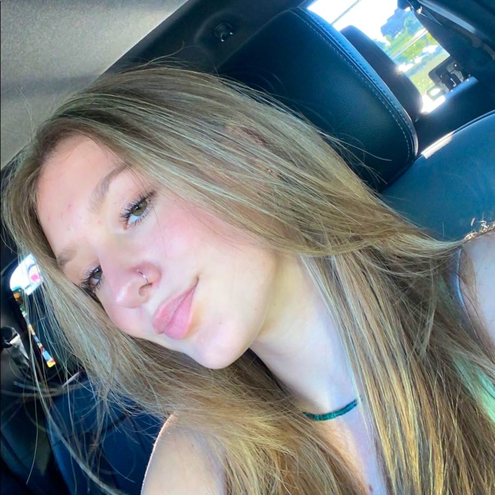Meet your Posher, Ashlynn